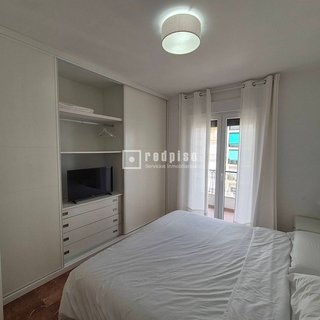 Piso en alquiler en Los Remedios en Sevilla