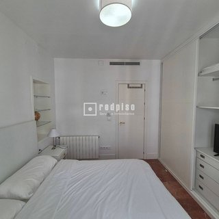 Piso en alquiler en Los Remedios en Sevilla