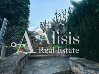 Chalet en venta en Vallirana