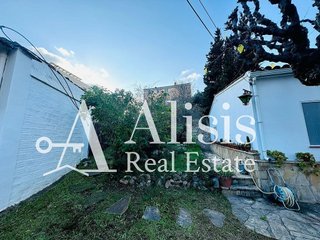 Chalet en venta en Vallirana