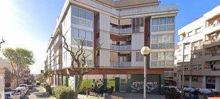 Local comercial en venta en Bufalà en Badalona