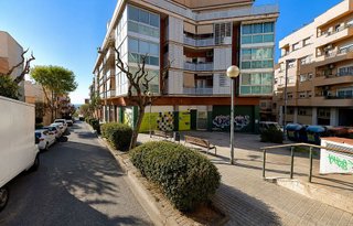 Local comercial en venta en Bufalà en Badalona