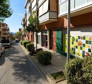 Local comercial en venta en Bufalà en Badalona