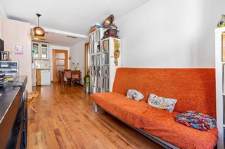 Piso en venta en El Raval en Barcelona