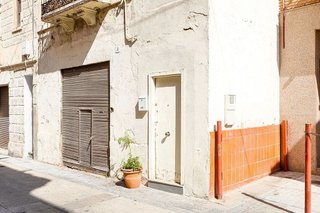 Edificio en venta en El Raval - Safaretjos en Santa Coloma de Gramanet