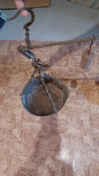 Báscula Romana Antigua
