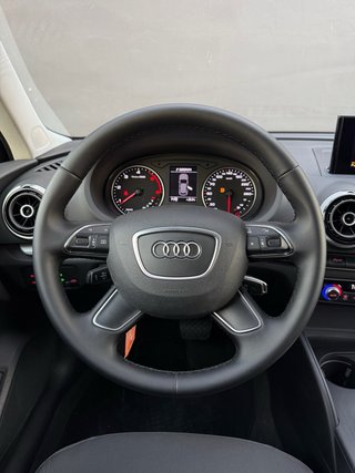 Audi A3 S-TRONIC 1.6 TDI 2017