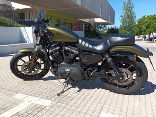 Harley Davidson Sportster Iron 883 (2016)