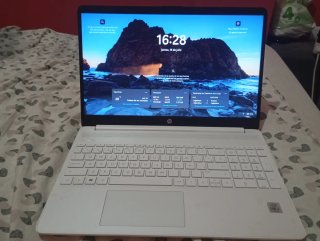 Portátil HP 15s-fq1014ns Intel i5 10ª Gen