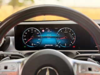 Mercedes-Benz a35 AMG