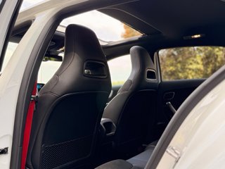 Mercedes-Benz a35 AMG