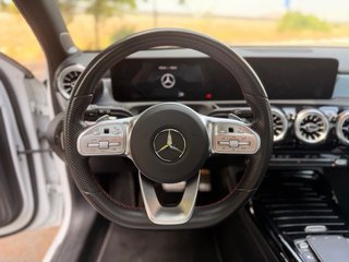 Mercedes-Benz a35 AMG
