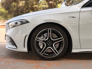 Mercedes-Benz a35 AMG
