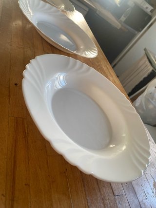 Vajilla de porcelana blanca