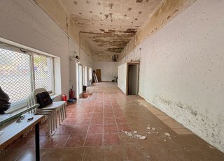 Local comercial en venta en Este en Castellón de la Plana