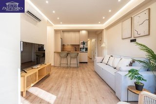 Piso en venta en Camino de Ronda - Rosaleda en Granada