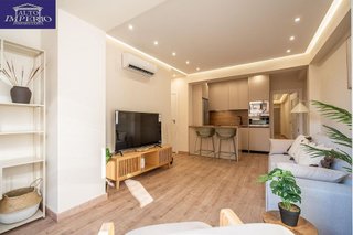 Piso en venta en Camino de Ronda - Rosaleda en Granada