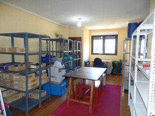 Oficina en venta en Las Eras de Renueva en León