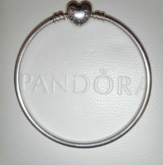 Pulsera rígida Pandora Corazón Plata