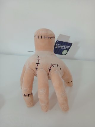 Peluche Mano Mercoledì Addams La Cosa