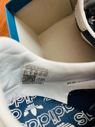 Zapatillas Adidas Azul y Blanco
