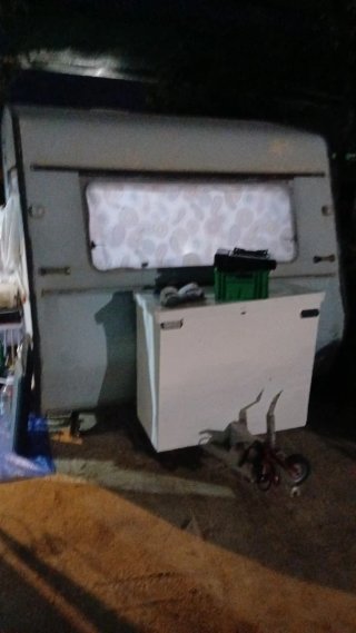Caravana con ficha verde
