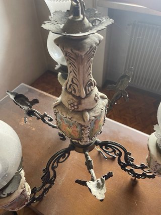 Lampadario vintage metallo e porcellana