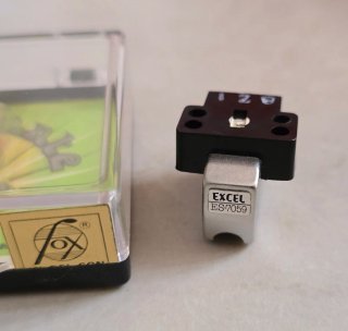 Capsula Tocadiscos Excel ES-7059 con Aguja Fox