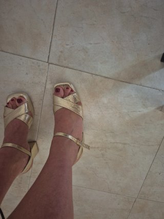 Sandalias Xti doradas talla 39