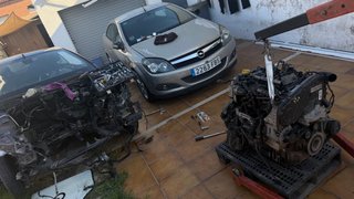 Opel Astra GTC Teintop Antiniebla