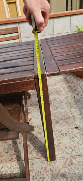Mesa de exterior extensible con 4 sillas