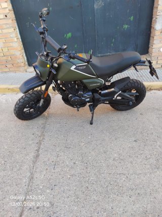 Brixton Crossfire 125XS