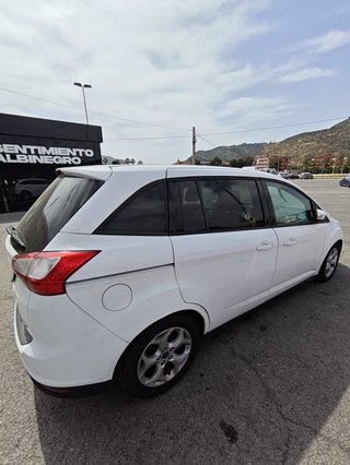 Ford Grand C-MAX 2014