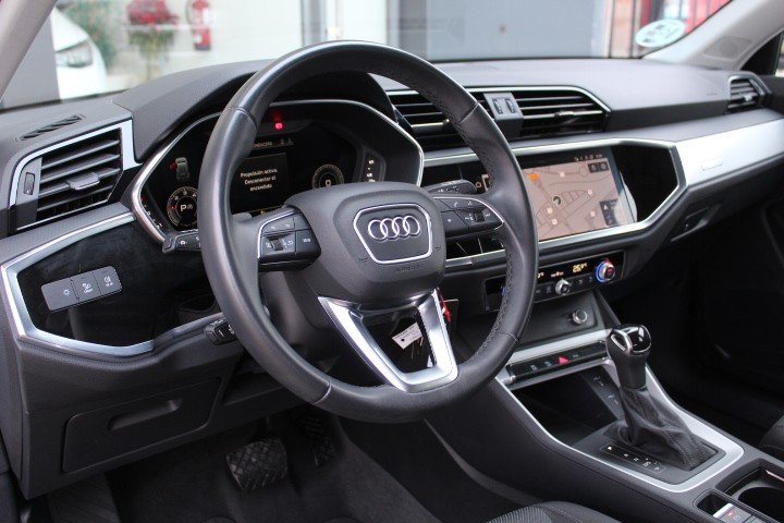 Audi Q3 Advanced 35 TDI 2023, foto 8