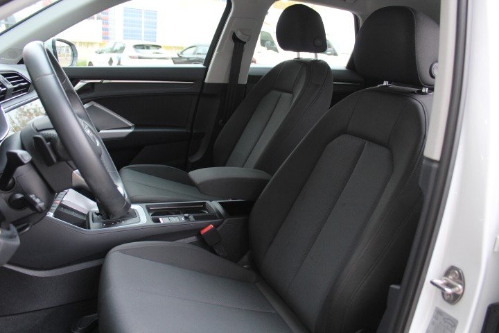 Audi Q3 Advanced 35 TDI 2023, foto 9