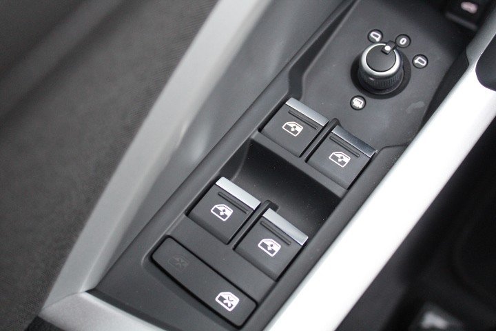 Audi Q3 Advanced 35 TDI 2023, foto 20