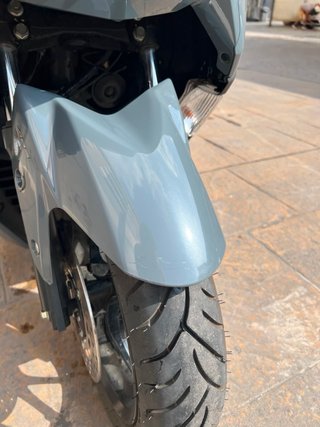 Yamaha NMAX 125 2024 - Gris y Negro