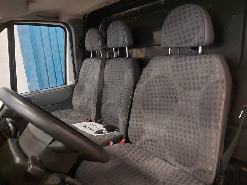 Ford Transit 2011 - foto 1