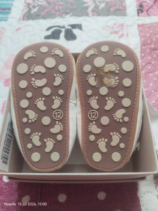 Zapatillas bebé oso