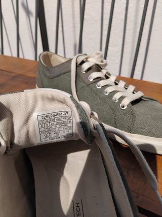 Zapatillas Levi's verdes
