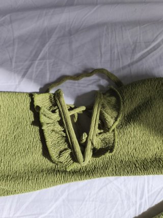 Bikini verde oliva texturizado