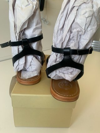 Sandalias White Sun T38 Nuevas