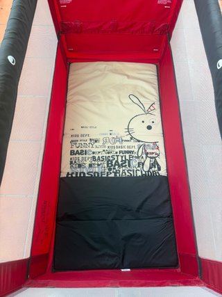 Cuna de viaje plegable roja