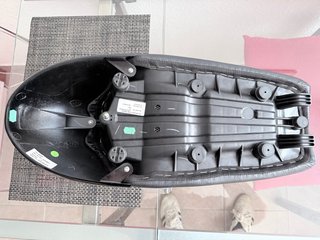 Asiento Royal Endield gt 650 Continental