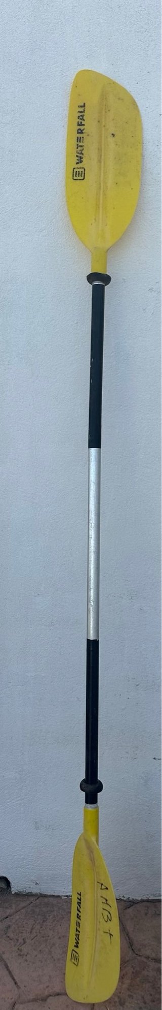 Remo amarillo para kayak o canoa