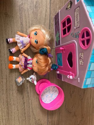 Casita de muñecas Barriguitas con accesorios