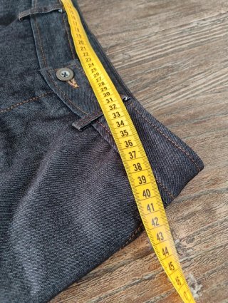 Pantalón vaquero ZARA mujer talla 40
