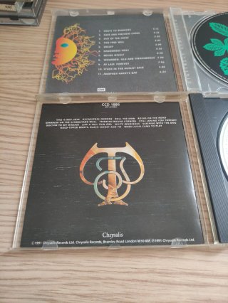 Jethro Tull . 2 CDs .