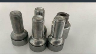 TORNILLOS ANTIRROBO VW GOLF PASSAT AUDI SEAT VW T6