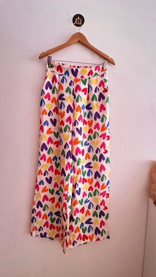 Conjunto Camisa e Calças Corações Coloridos